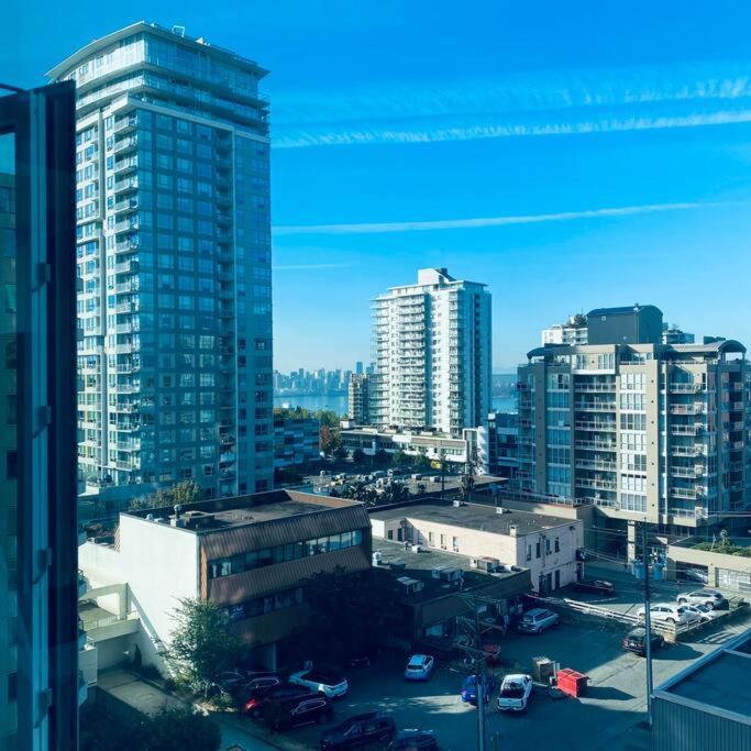 360º Rooftop Patio Views. Your-Home-Away-From-Home North Vancouver Exterior photo