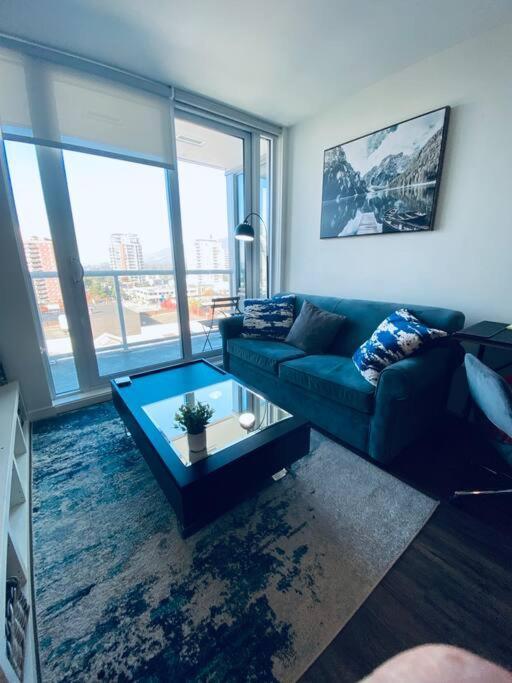 360º Rooftop Patio Views. Your-Home-Away-From-Home North Vancouver Exterior photo